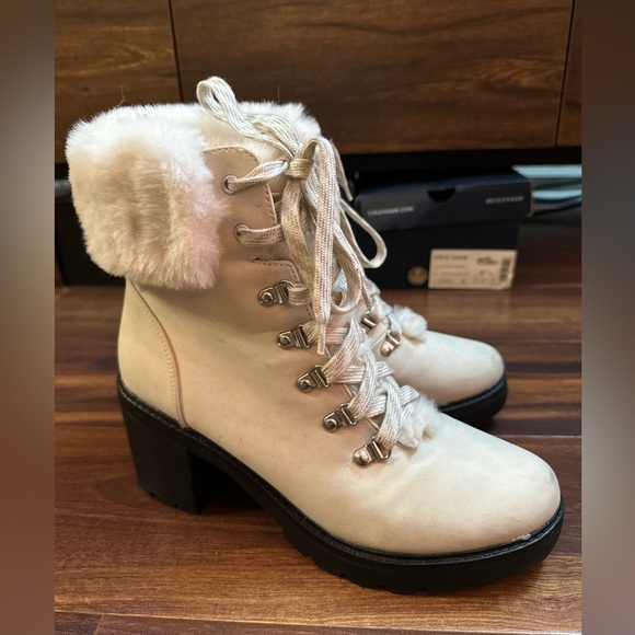🌿SALE🌿ESPRIT Ivory Leather Lace-up Winter Heeled Combat Boots Faux Fur 9.5 - Picture 3 of 15